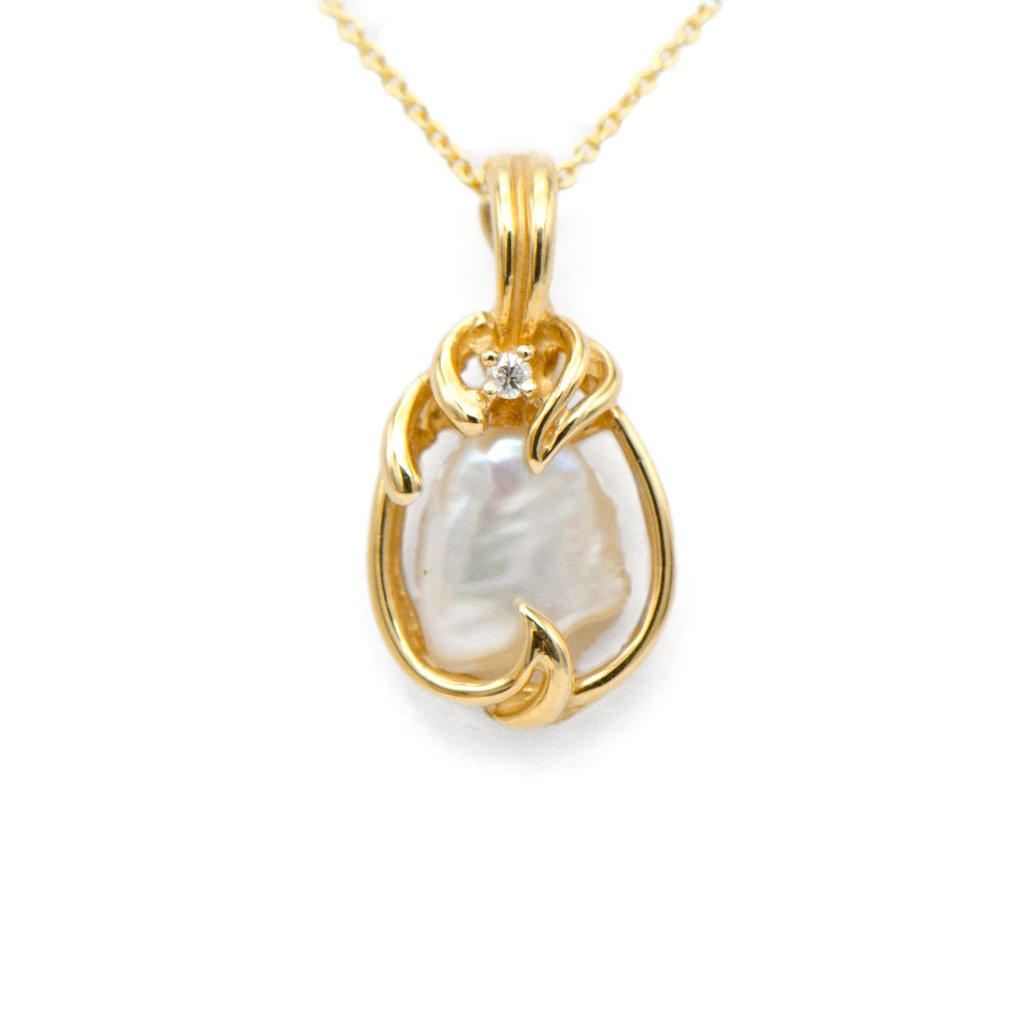 14k Yellow Gold FreeForm Mother Of Pearl Pendant